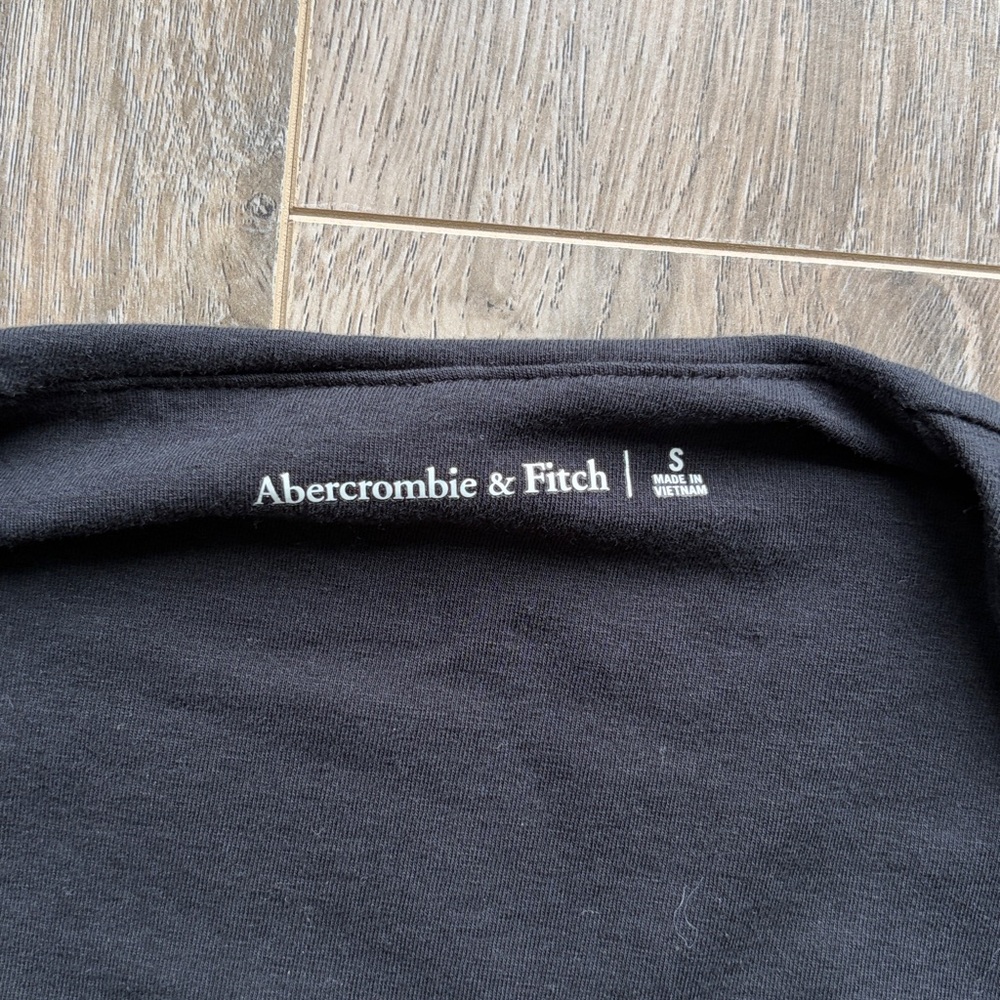 Abercrombie & Fitch Ava Long-Sleeve Top - Picture 7 of 7